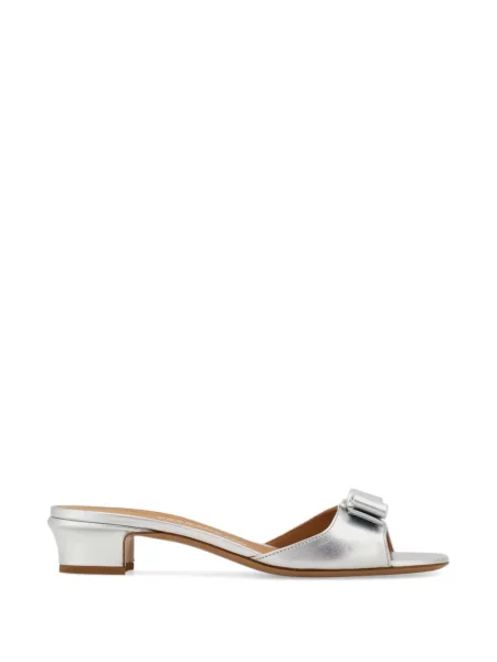 Sandale Ferragamo cu funde