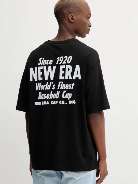 Тениска New Era с принт черно