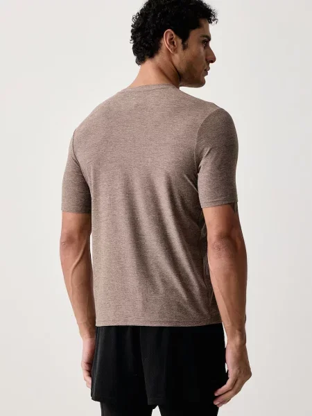 Skechers T-shirt treningowy GODRI ALL DAY TEE brązowa