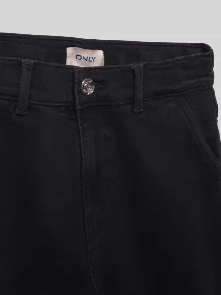 Jeansy o kroju loose fit z mieszanki bawełny model „GIA” Only czarne