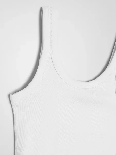 Боді на бретелях білий