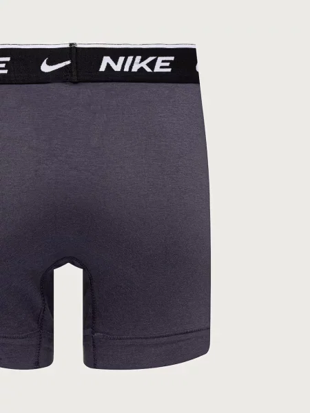 Боксеры Nike