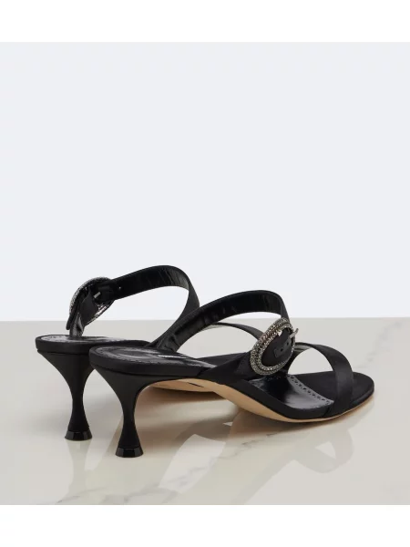 Papuci tip mules Manolo Blahnik din satin negru