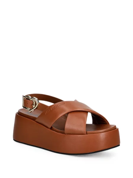 Remenčić sandale Love Moschino sa kopčom s uzorkom srca smeđa