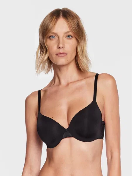Chantelle Liemenėlė su lankeliais Essential juoda