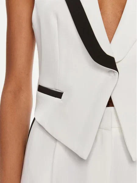 Maryley Liemenė balta