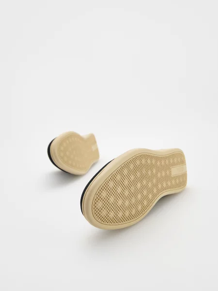 Ботинки Reserved черные