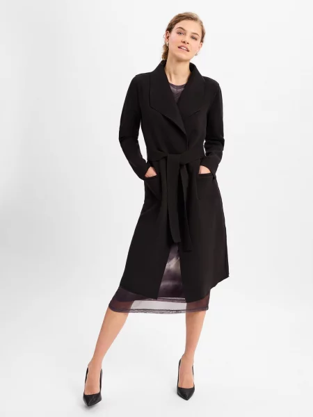 Płaszcz z kołnierzem z połami model ‘juice’ Vila czarny
