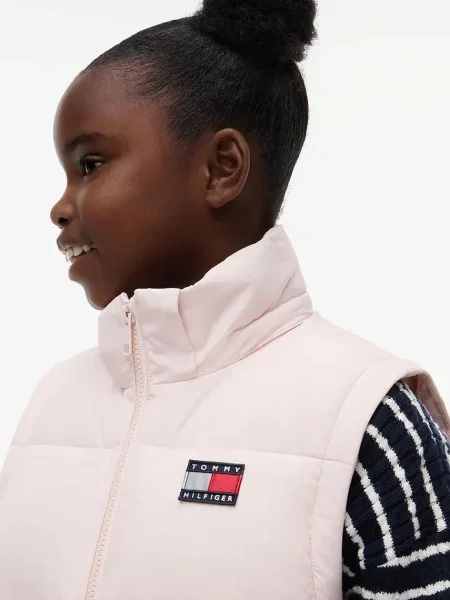 Tommy Hilfiger капитонирано яке за деца розово