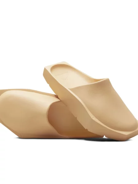 Klapki mules Nike złote