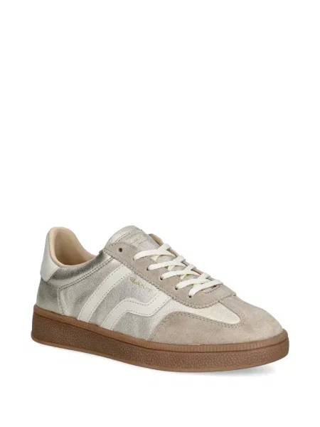 Sneakerși Gant auriu