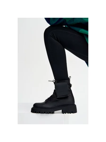 Черевики Estro чорні