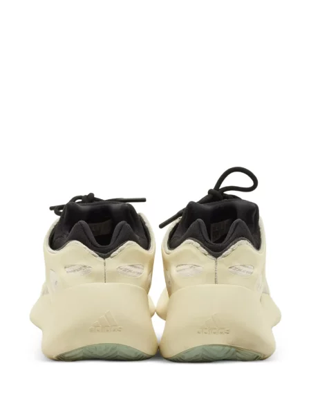 Sneaker Adidas Yeezy
