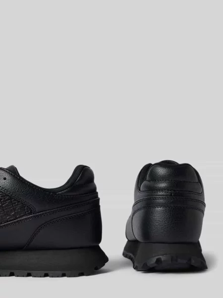 Sneakersy z wzorem z logo i profilowaną podeszwą Armani Exchange czarne