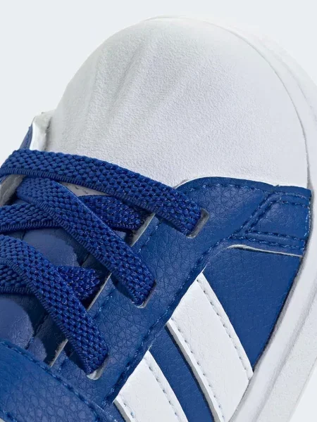 Детские кроссовки Adidas