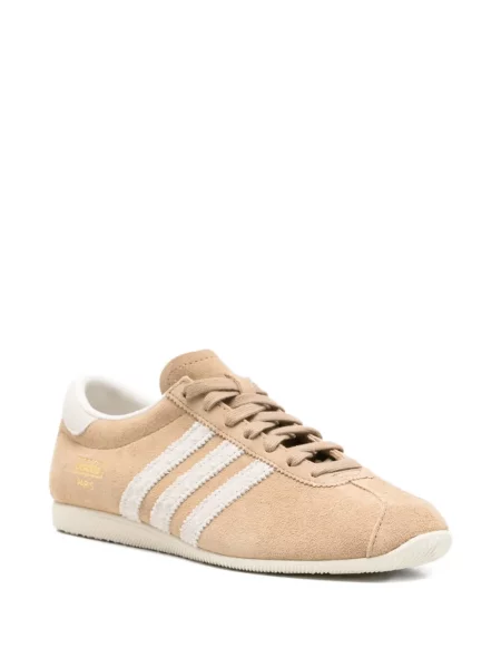 Sneakerși Adidas Campus cu șireturi din dantelă cu platformă verde