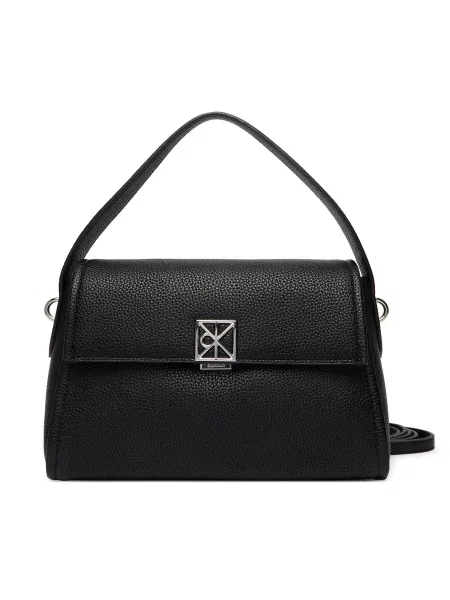 Calvin Klein Ročna torba Emblem Hw Pebble Shoulder Bag 25 črna