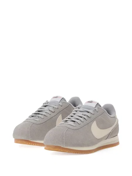 Велурени шорти Nike черно