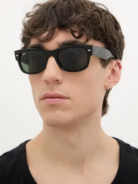 Солнцезащитные очки Ray-ban черные