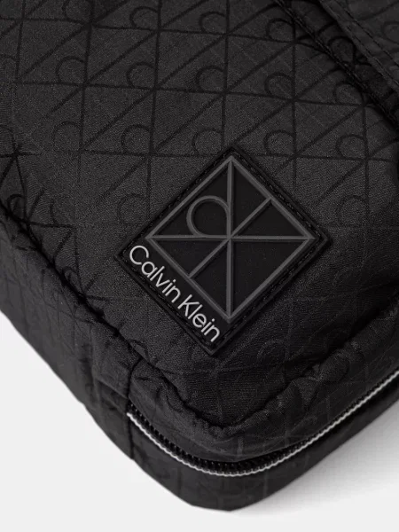 Calvin Klein Kosmetyczka Emblem Aop Washbag czarny