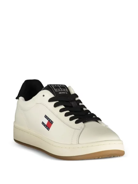 Sneaker Tommy Hilfiger autogrammal