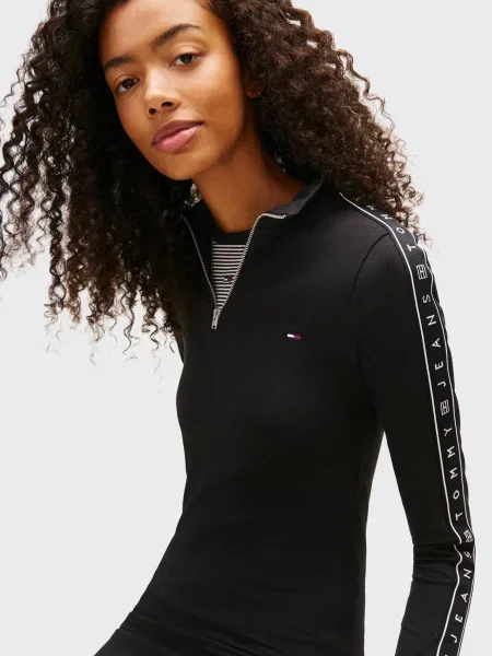 Джинсовое платье Tommy Jeans черное