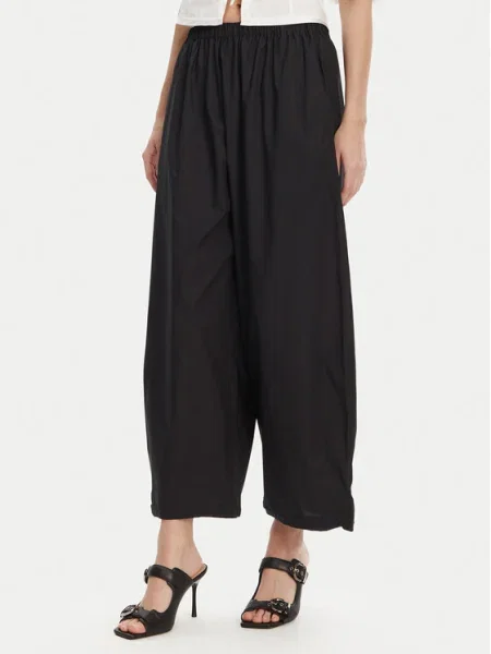 Pinko Pantaloni ROGER | Relaxed fit negru