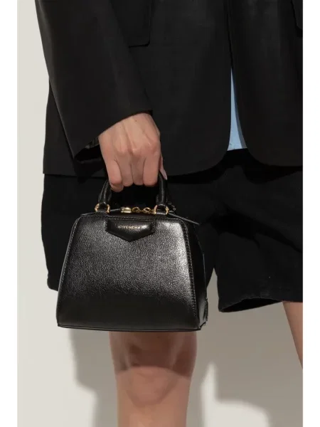 Raštuota rankinė Givenchy juoda