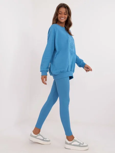 Pulover Fashionhunters z napisom modra