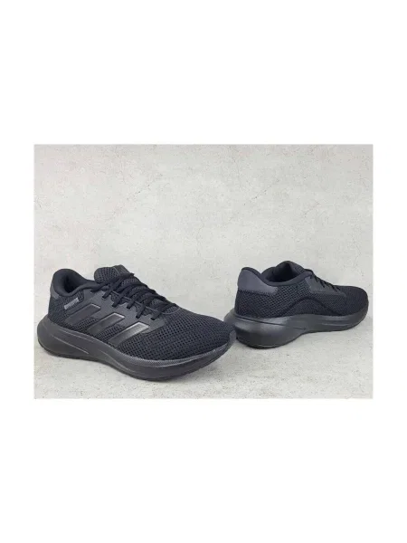 Félcipo Adidas fekete