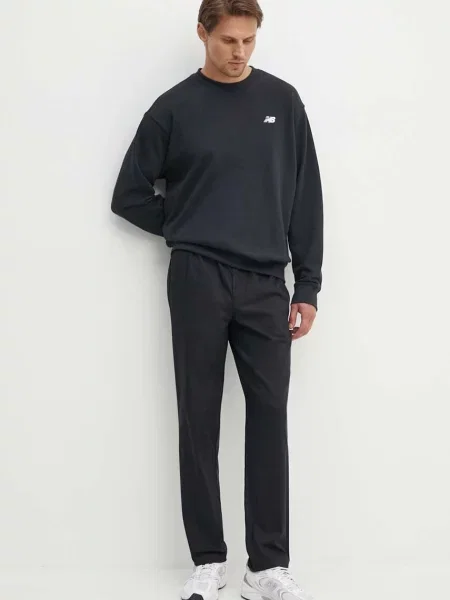 Bluza New Balance – czarna