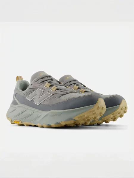Замшеві Кросівки для бігу New Balance сірий
