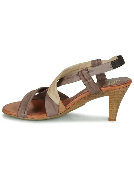 Pantofi Betty London maro
