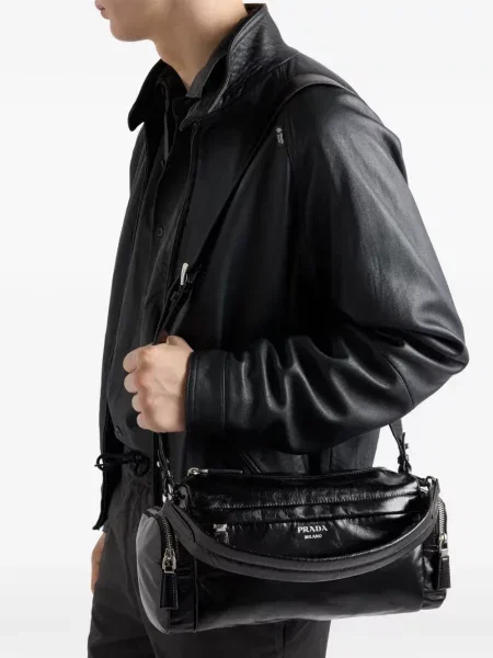 Geantă Prada din piele negru