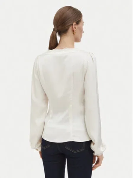 Halenka Guess