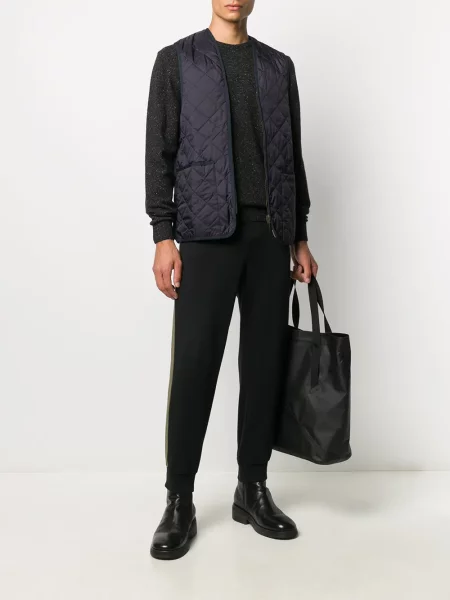 Siuvinėtas megztinis Barbour juoda