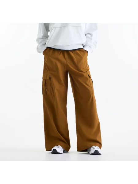 Spodnie New Balance – brązowe