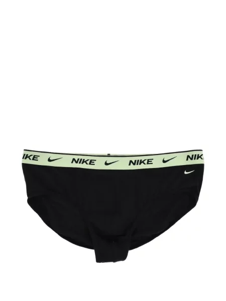 Scurt chiloți Nike cu imagine cu model floral negru