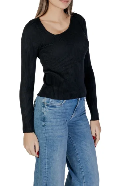 Sweter Vila z długim rękawem żakardowy prążkowany czarny