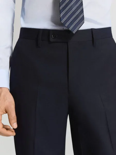 Spodnie garniturowe Milan slim fit Mężczyzna 38 MANGO MAN granatowy