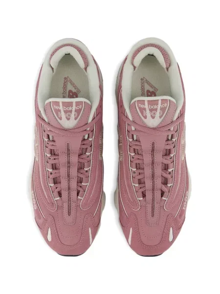 Велурени маратонки New Balance розово