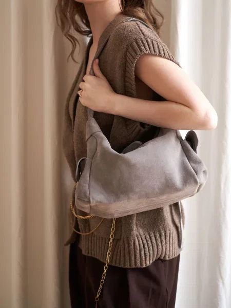 WeLassie Сумка shkrqna-zamsheva-zhnocha-sumka-glorq-srij Замша/шкіра сірий