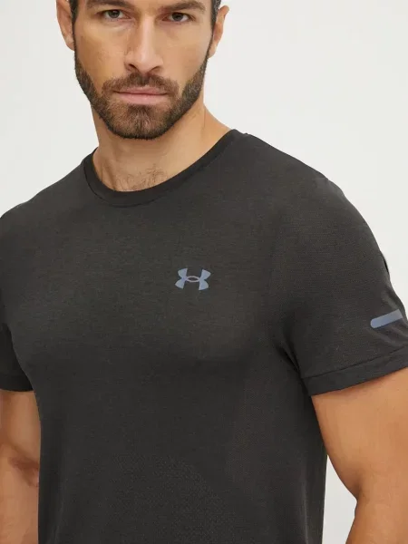 Under Armour futós póló Seamless Stride fekete