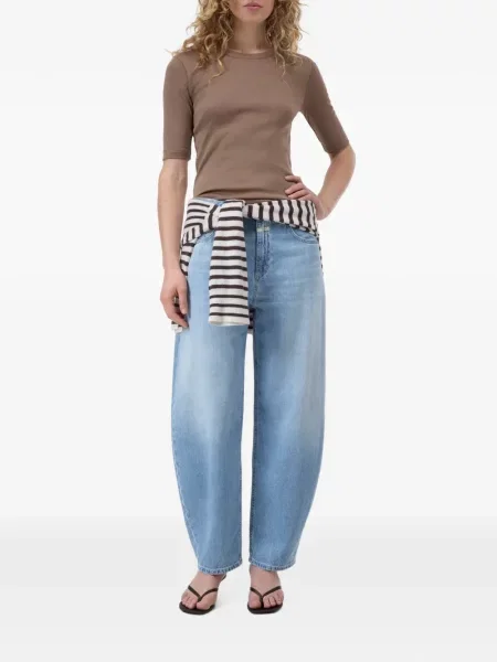 Scurt tricou Closed cu decolteu rotund maro