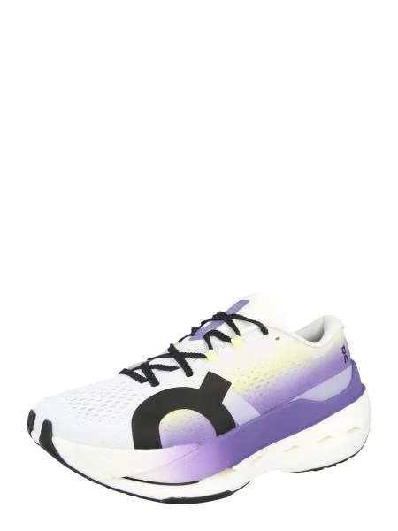 Sneakerși On alb