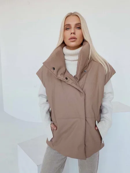 Жилет з утеплювачем Milirud штучна шкіра бежевий