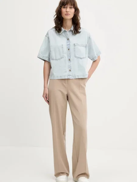 Guess Jeans koszula jeansowa relaxed z kołnierzykiem klasycznym niebieski