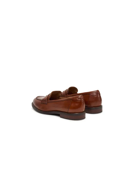 Loafers Tamaris hnedá