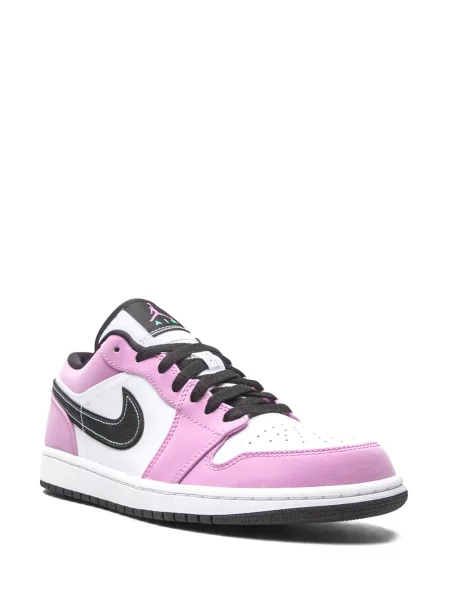 Sportbačiai Jordan Air Jordan 1 violetinė