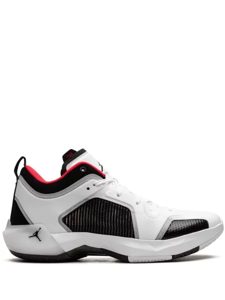 Sneakerși Jordan alb